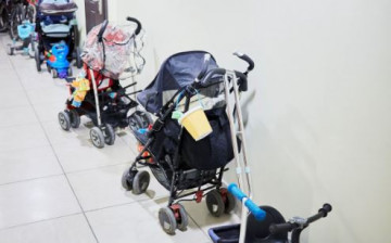 Россиян предупредили о штрафах за хранение колясок в подъездах. За данное правонарушение предусмотрена ответственность по части 1 статьи 20.4 КоАП РФ".